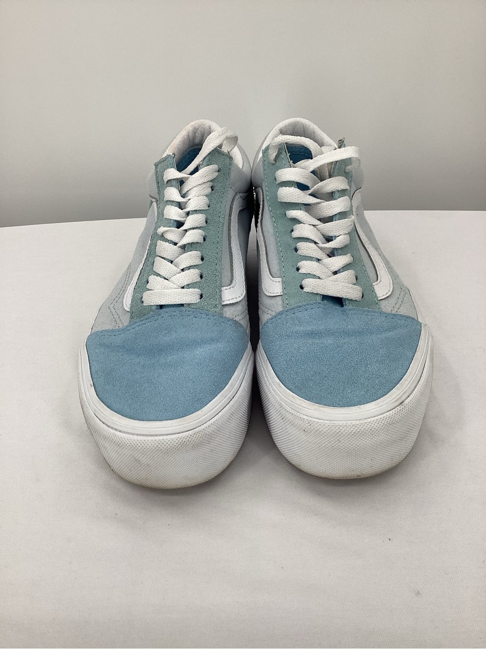 Vans Suede Platform Low-Top Sneakers in Light Blue - Picture 3 of 10